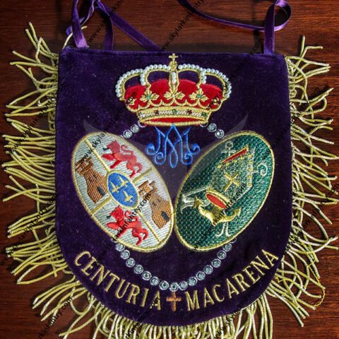 Crown mantoline embroidery