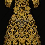 Nueva saya para la Virgen de Mena de Málaga