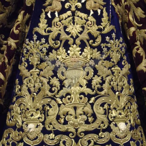 Saya de la Virgen de la Angustia. Hermandad de los Estudiantes