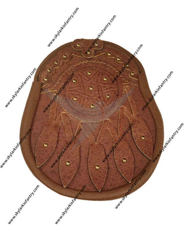 Leather Day Sporran Hunter style with Studded Targe in Tan